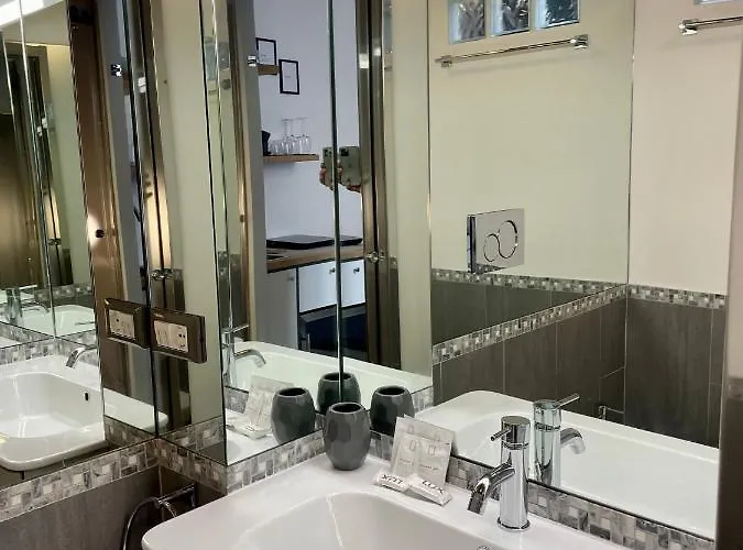 La Casa Di Manola - Fontana Di Trevi By Hostand Apartament